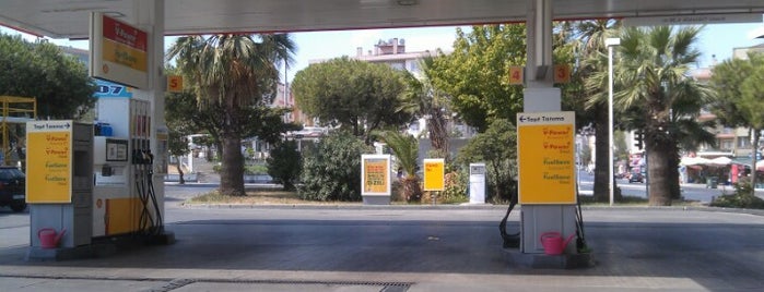 Shell is one of Lugares favoritos de K. Umut.