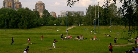 Бейcбольное поле is one of Спорт.
