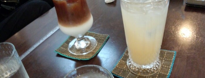 Otsu Coffee is one of KAMIの喫茶食事飲み処.