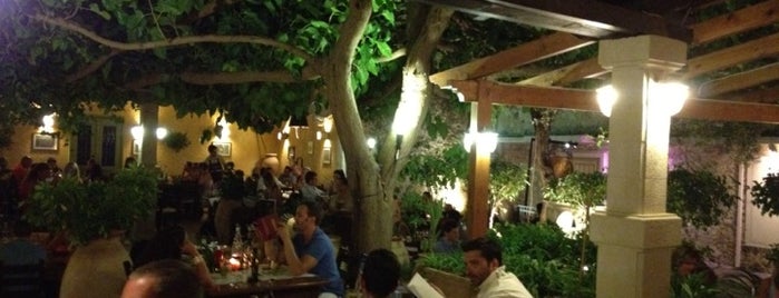 Alana Restaurant is one of Rethimno by Night.