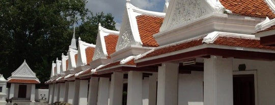Wat Ratchasittharam Ratchaworawiharn is one of Bangkok.