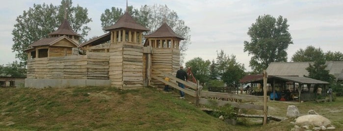 Piliscsévi Játékpark is one of Gyerekbarát helyek.