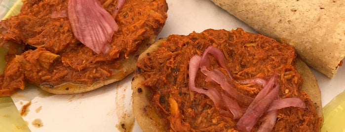 Cochinita Pibil Chelis is one of Juan jo’s Liked Places.