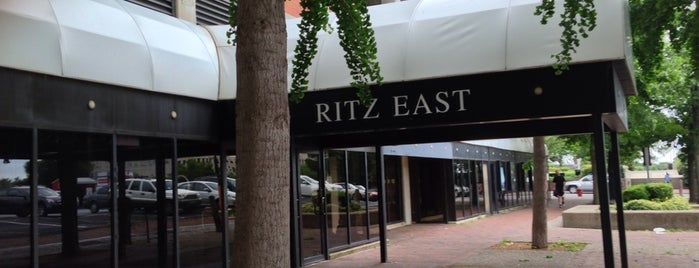 Ritz East is one of Lieux qui ont plu à David.
