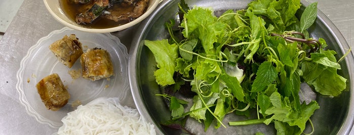 Bún Chả Tuyết is one of Hanoi Food & Booze.