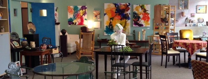 Courtyard Coffee & Soda Café is one of Explore Siler City, North Carolina.