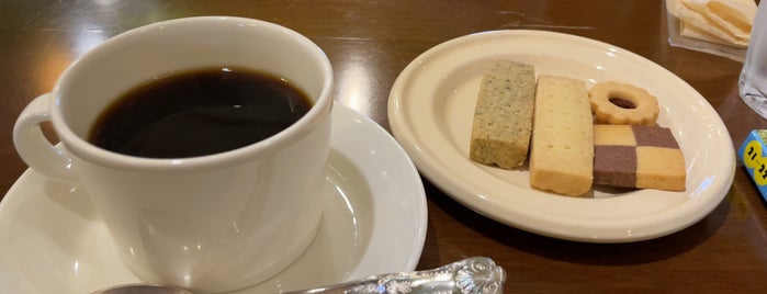 Brown Books Café 南三条本店 is one of Caffein.
