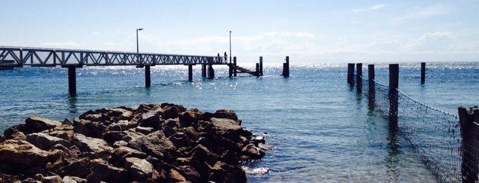 Seashells Cafe is one of Stradbroke Island.