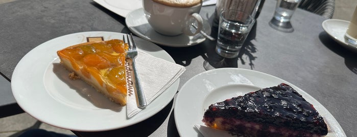 Konditorei-Cafe Widmann is one of Breakfast / Cafe.