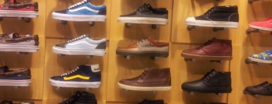 Vans is one of All-time favorites in Singapore.