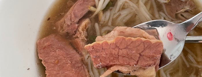 วัฒนาพานิช เกาเหลาเนื้อ is one of Beef lover.