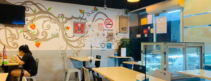 Alanna's Kitchen is one of Places to eat in Klang Valley East.