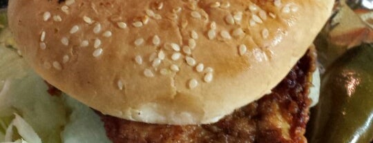 Burger & Tortas Brain's is one of Ismael : понравившиеся места.