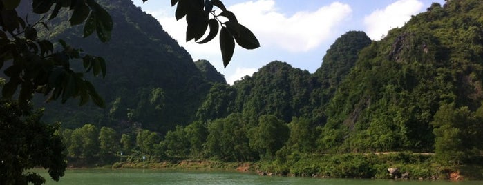 Vườn Quốc Gia Phong Nha-Kẻ Bàng (Phong Nha-Ke Bang National Park) is one of UNESCO World Heritage Sites (Asia).