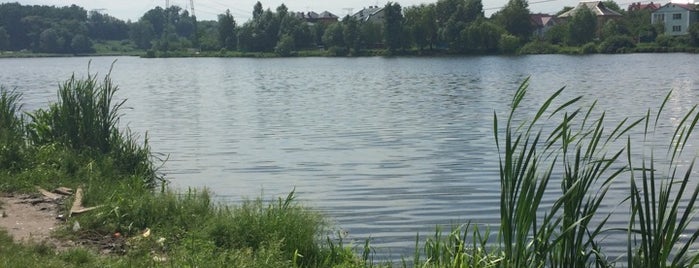 Озеро is one of Lieux qui ont plu à Igor.