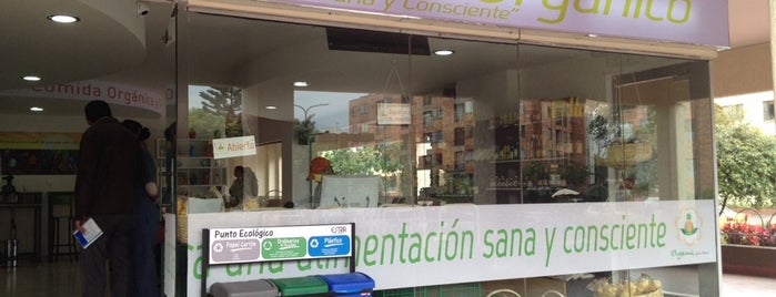 Organic & Balance Centro de Bienestar is one of Bogotá veggie.