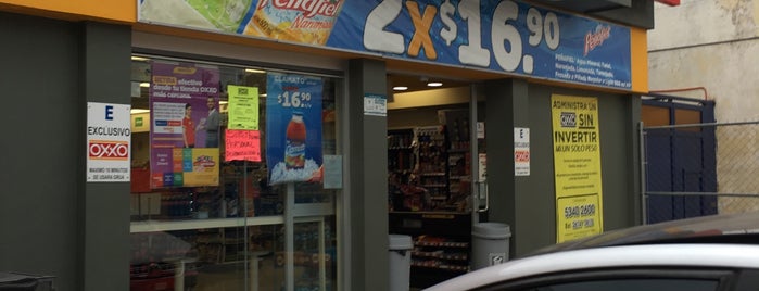 Oxxo Valle Anahuac is one of Lugares favoritos de Hugo A..