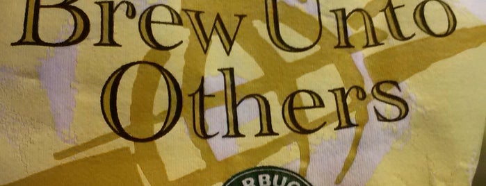 Starbucks is one of Lugares favoritos de Joey.