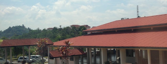 Institut Perguruan Tengku Ampuan is one of Learning Centers #2.