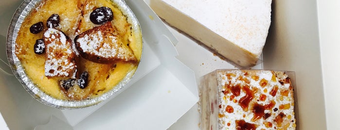 Lorraine's Patisserie is one of Sydney | Cakes and the city.