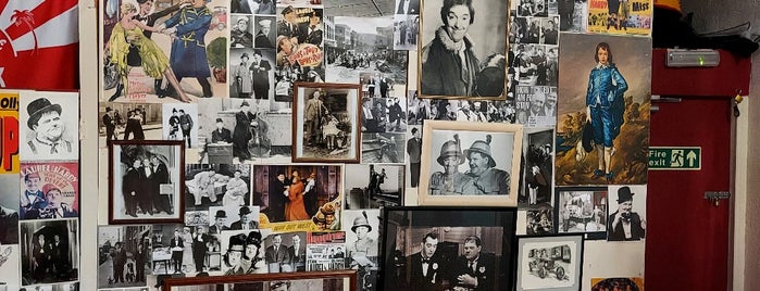 Laurel and Hardy Museum is one of Carl : понравившиеся места.