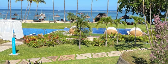 Sofitel Mauritius L'Impérial Resort & Spa is one of Tempat yang Disukai Ibra.