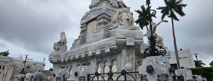 Monumento A Los Bomberos is one of CUBA.