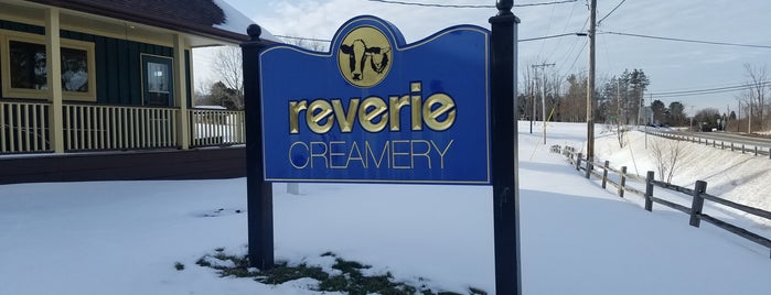 Reverie Creamery is one of A & A DAY TRIPPIN.