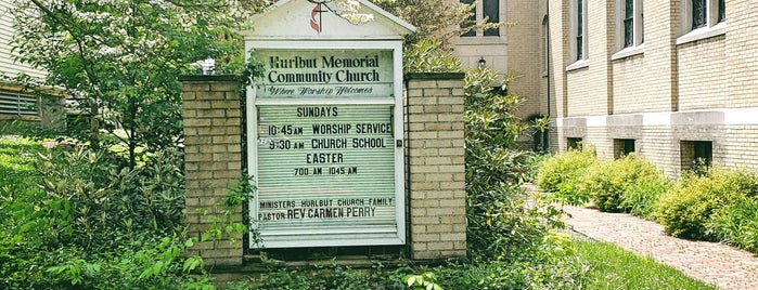 Hurlbut Memorial Community Church is one of On The Grounds.