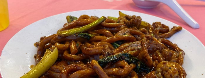 Rootian Seafood Restaurant is one of Chinese Yumms.