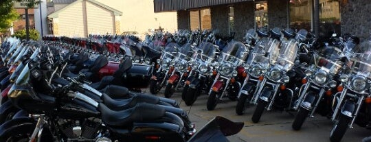 Suburban Motors Harley Davidson is one of John : понравившиеся места.