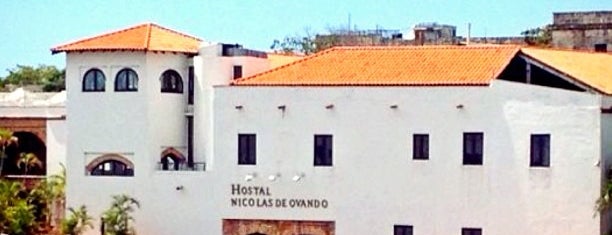 Hostal Nicolás De Ovando is one of Tom : понравившиеся места.