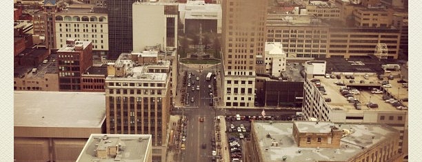 Buffalo City Hall Observation Deck is one of Places I Want to Go.