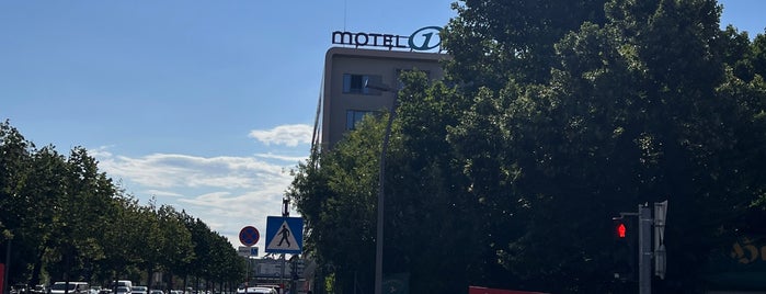 Motel One Wien-Prater is one of Wien♡.