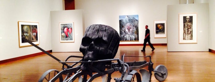 Chazen Museum Of Art is one of Bikabout Madison.