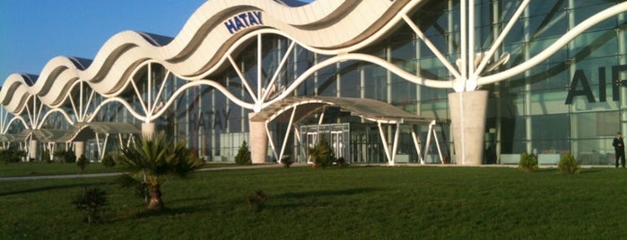 Hatay Havalimanı (HTY) is one of Tempat yang Disukai Bego.