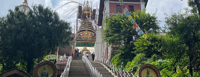 Swayambhunath Stupa is one of Gespeicherte Orte von Anna.