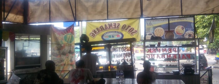 Kedai Pahlawan is one of Must-visit Food in Bandung.