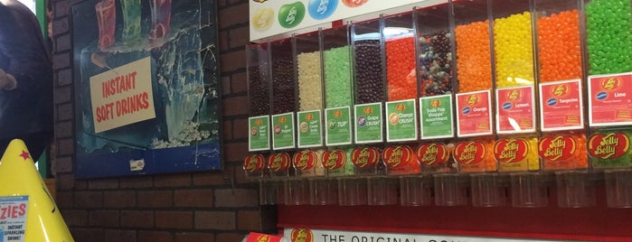 Hollywood Candy is one of The 15 Best Places for Movies in Omaha.