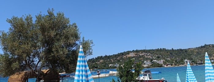 Zeytinlikuyu Plajı is one of Plajlar.