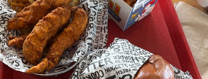 Pdq is one of The 15 Best Places for Chicken Sandwiches in Jacksonville.