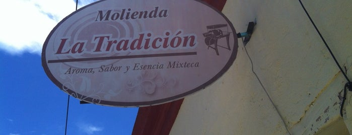 Molienda La Tradicion is one of Cecy Galeed'in Beğendiği Mekanlar.