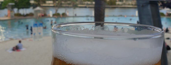 Southbank Beer Garden is one of Catherineさんのお気に入りスポット.