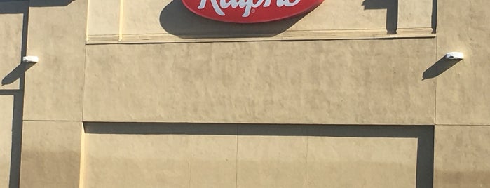 Ralphs is one of Erik'in Beğendiği Mekanlar.