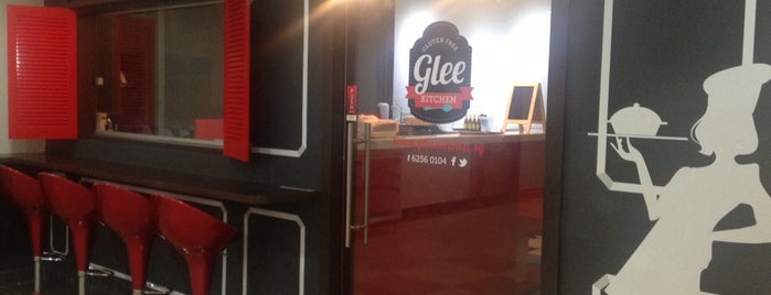 Glee Kitchen is one of Gespeicherte Orte von ᴡ.