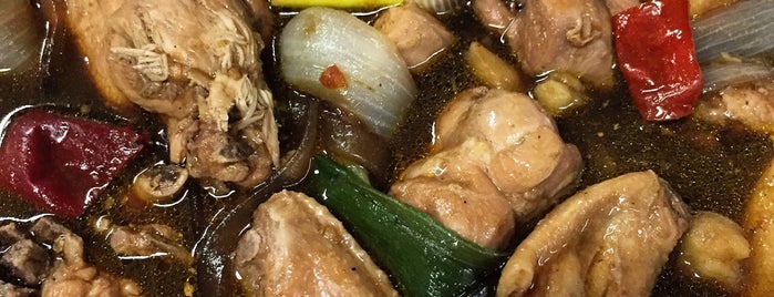 봉추(鳳雛)찜닭 is one of 봉추(鳳雛)찜닭.