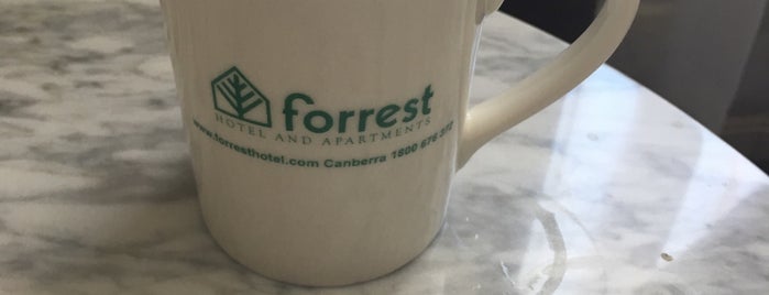 Forrest Hotel and Apartments is one of Darrenさんのお気に入りスポット.