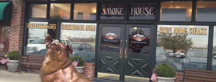 The Smoke House Market is one of Lugares favoritos de Doug.
