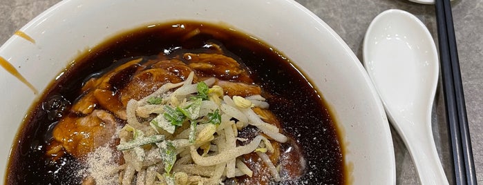 Scotts Hwa Heng Beef Noodle is one of Favourite food on Orchard.