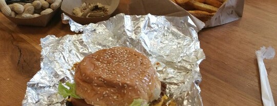 Five Guys is one of London : things to do and see.